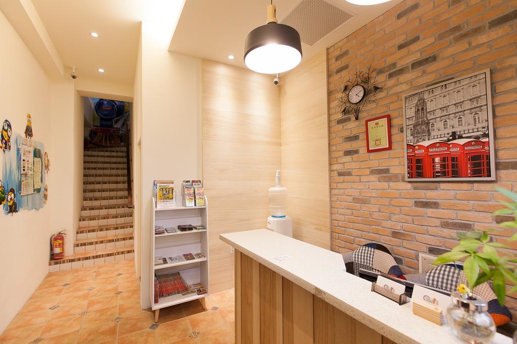 Zi Jing Cheng B&B Hualien City Exterior photo
